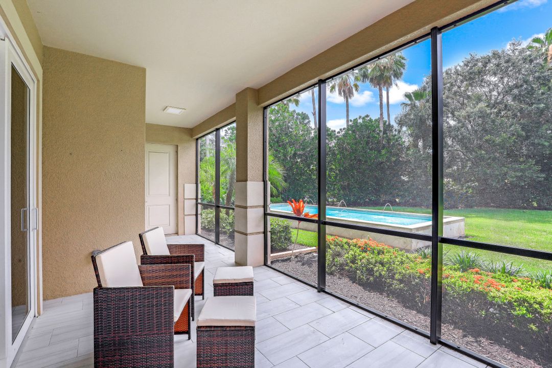 565 El Camino Real, Naples, FL 34119