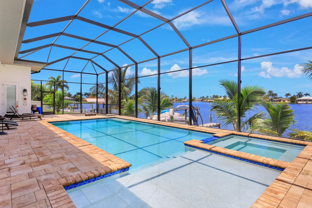 4812 Pelican Blvd, Cape Coral, FL 33914