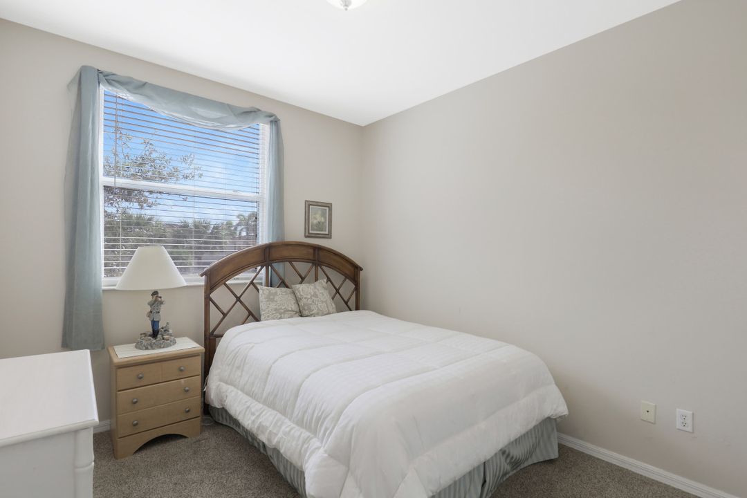 15369 Bellamar Cir, Fort Myers, FL 33908