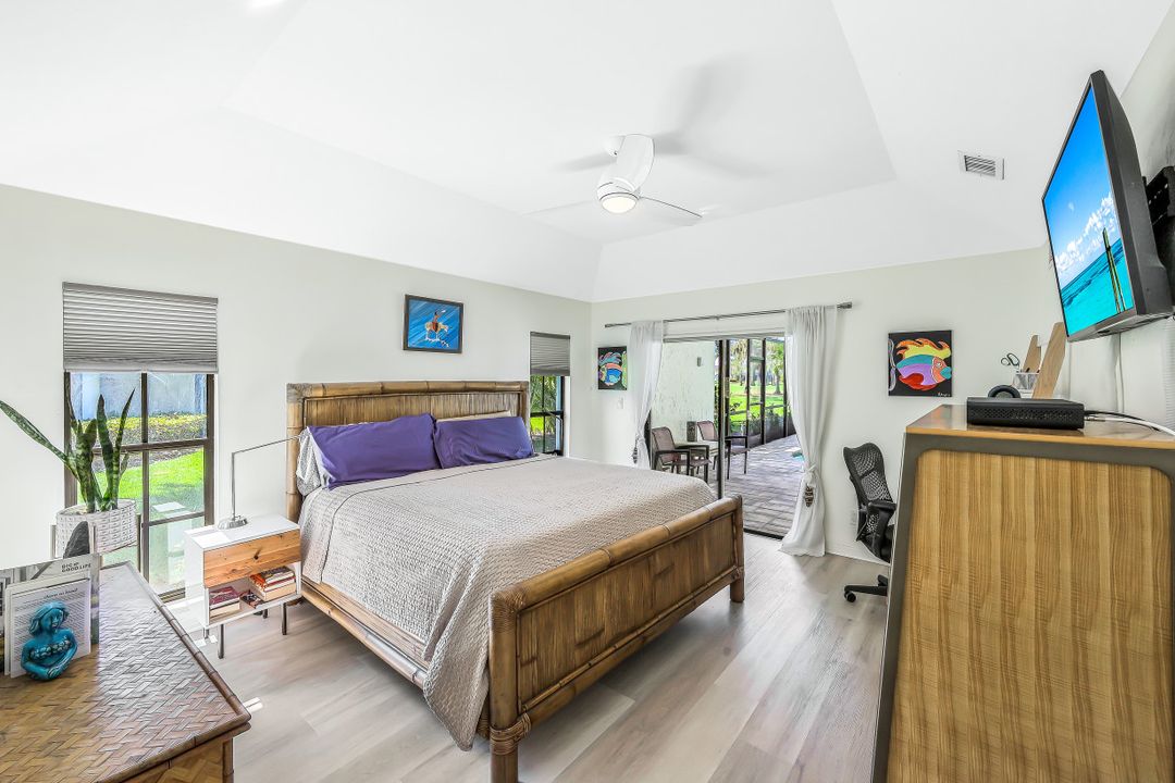 2016 Duke Dr, Naples, FL 34110