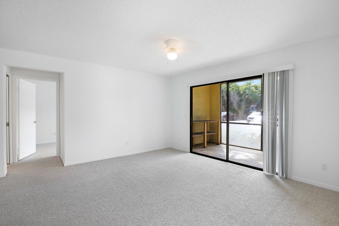 2058 Arbour Walk Cir #3313, Naples, FL 34109