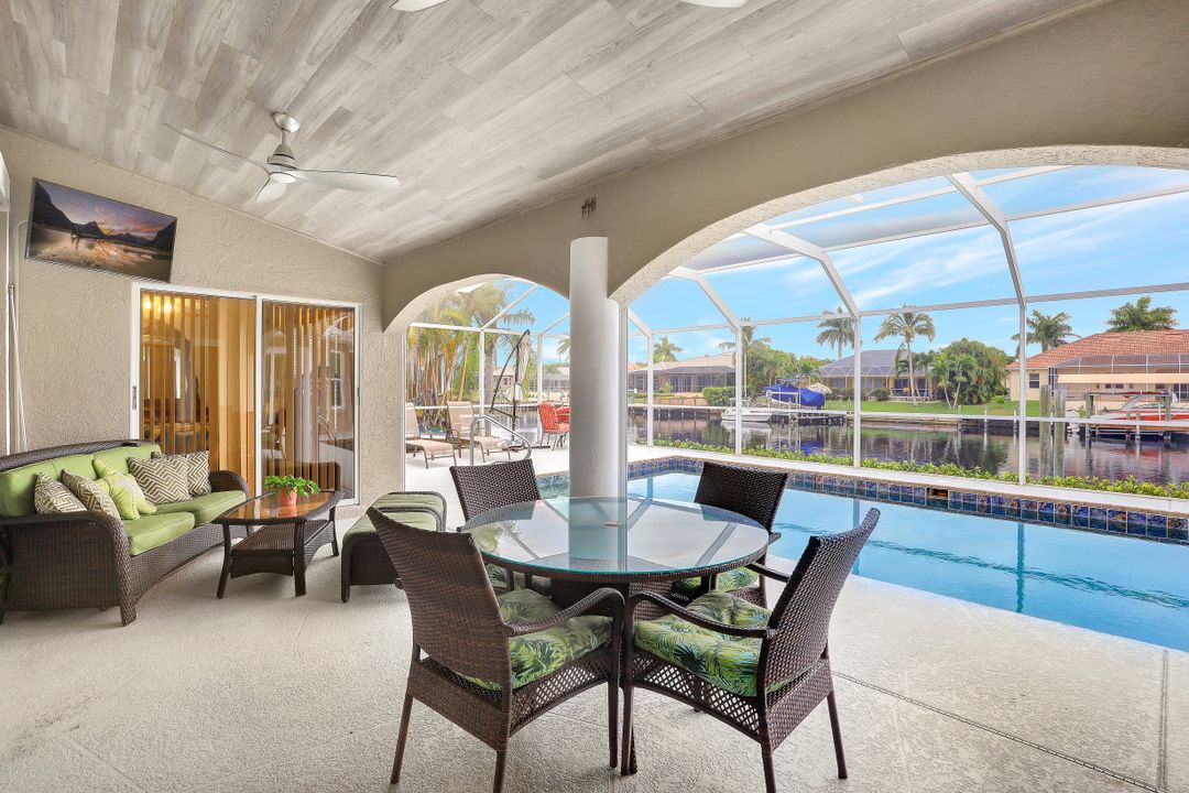 2130 SW 51st St, Cape Coral, FL 33914