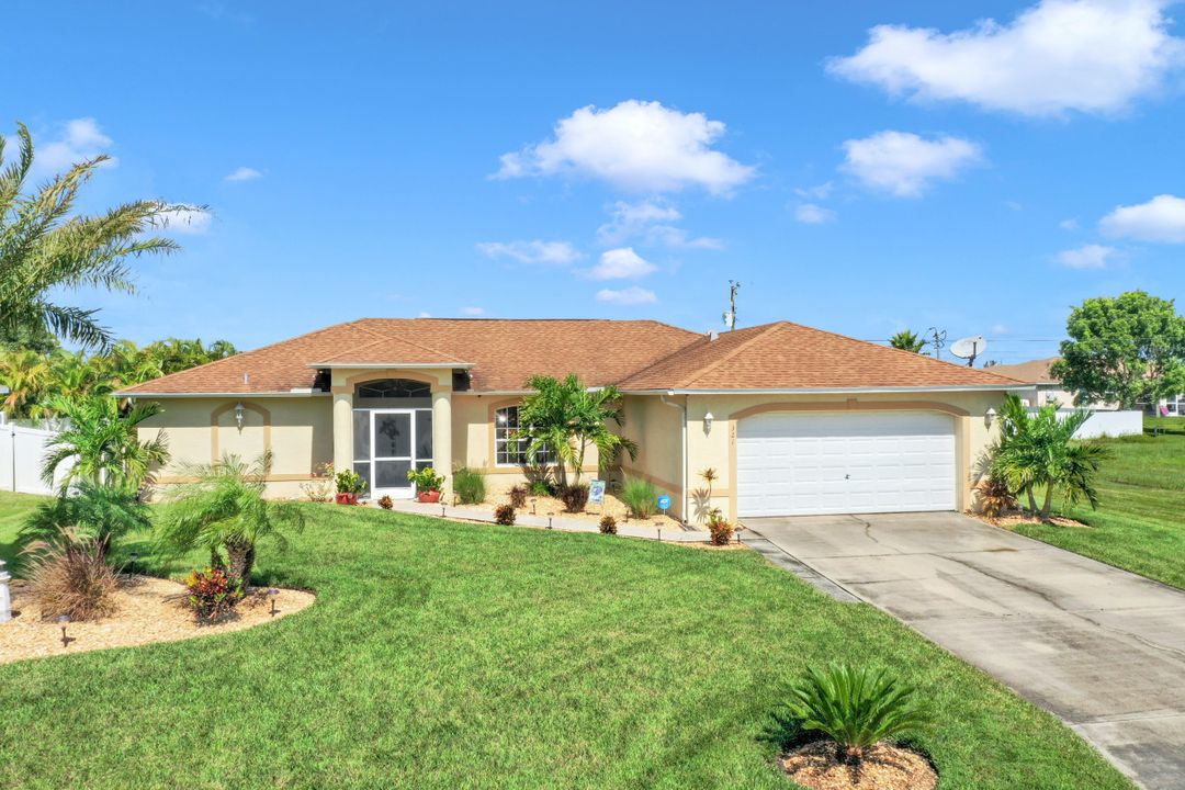 321 NE 10th Terrace, Cape Coral, FL 33909