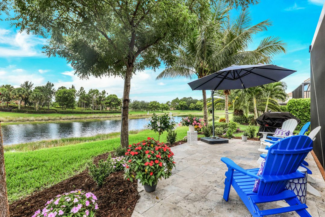 3646 Santaren Ct, Naples, FL 34119