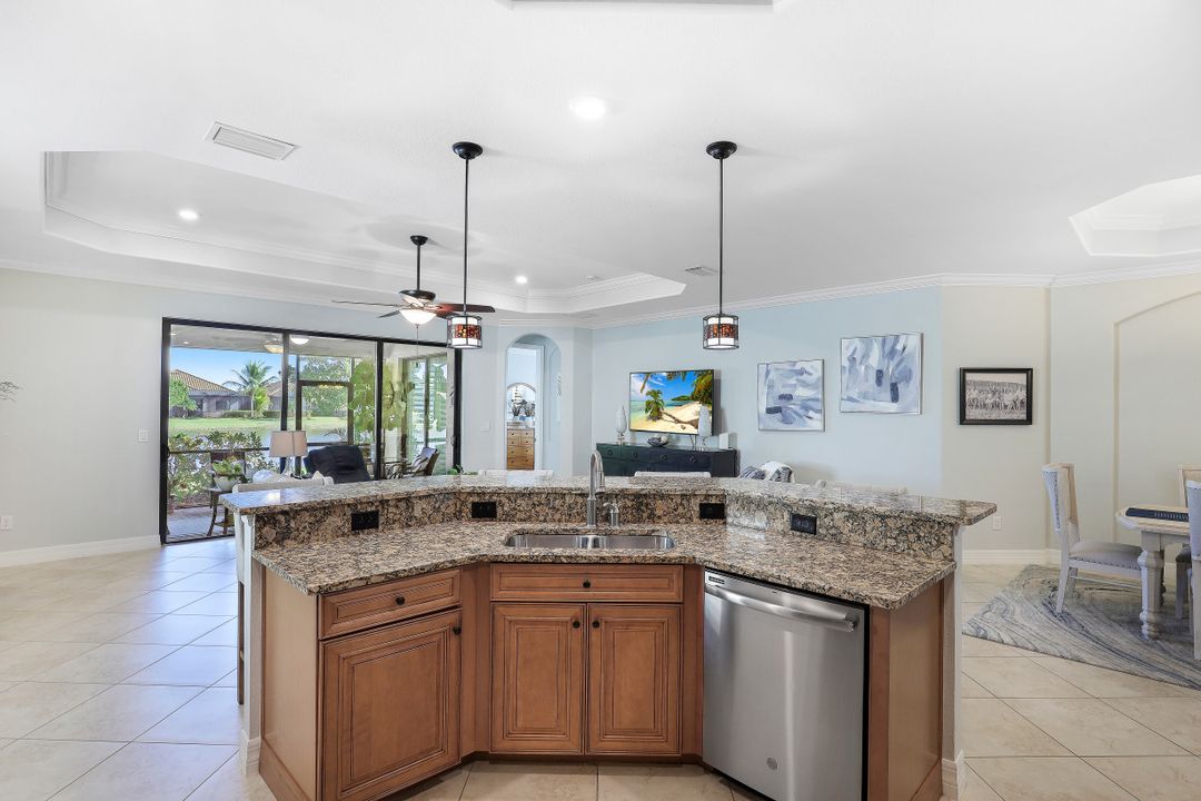 28083 Edenderry Ct, Bonita Springs, FL 34135