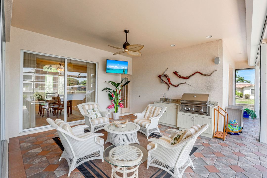 5360 Mikado Ct, Cape Coral, FL 33904