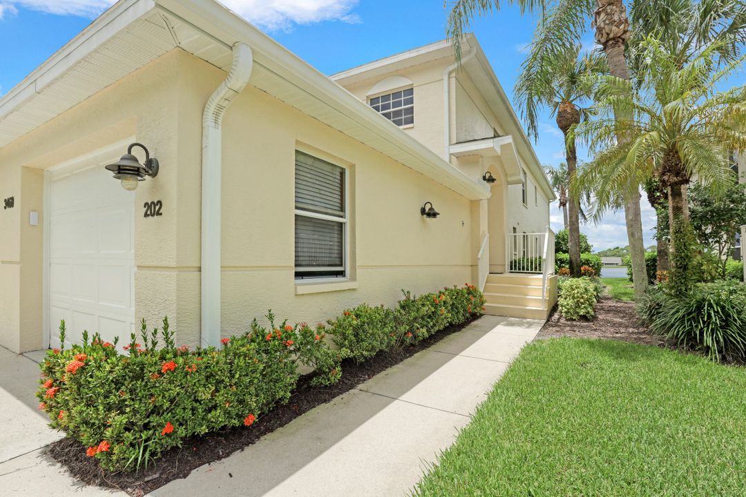 3460 W Crown Pointe Blvd  #201, Naples, FL 34112