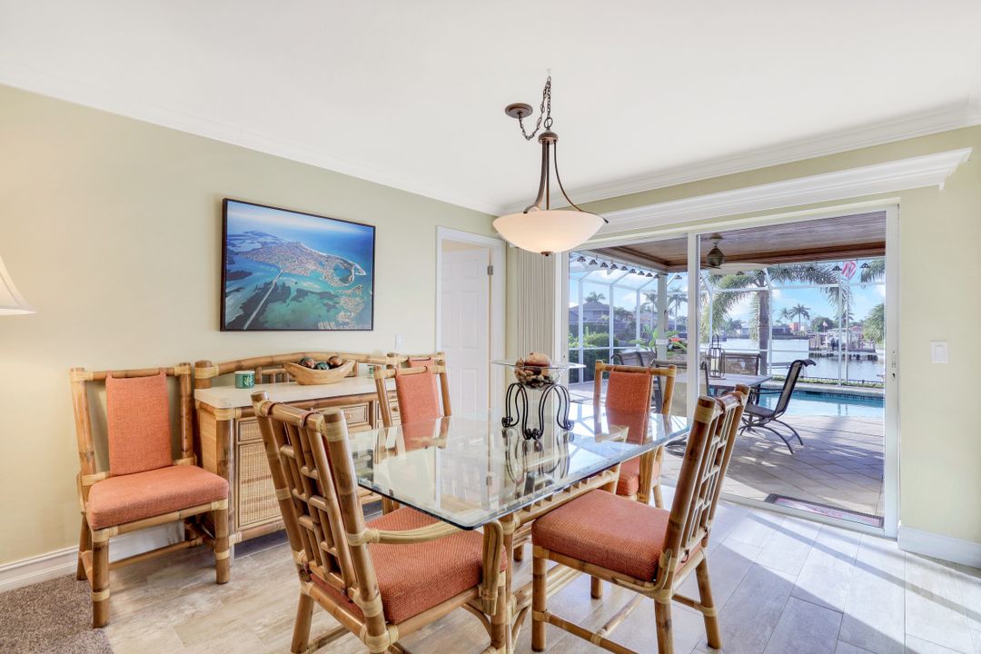 1552 Buccaneer Ct, Marco Island, FL 34145