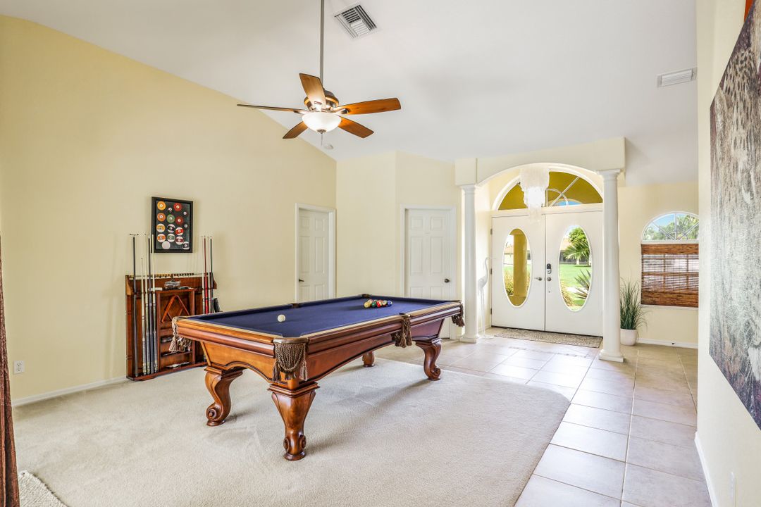 2100 SW 28th Ln, Cape Coral, FL 33914