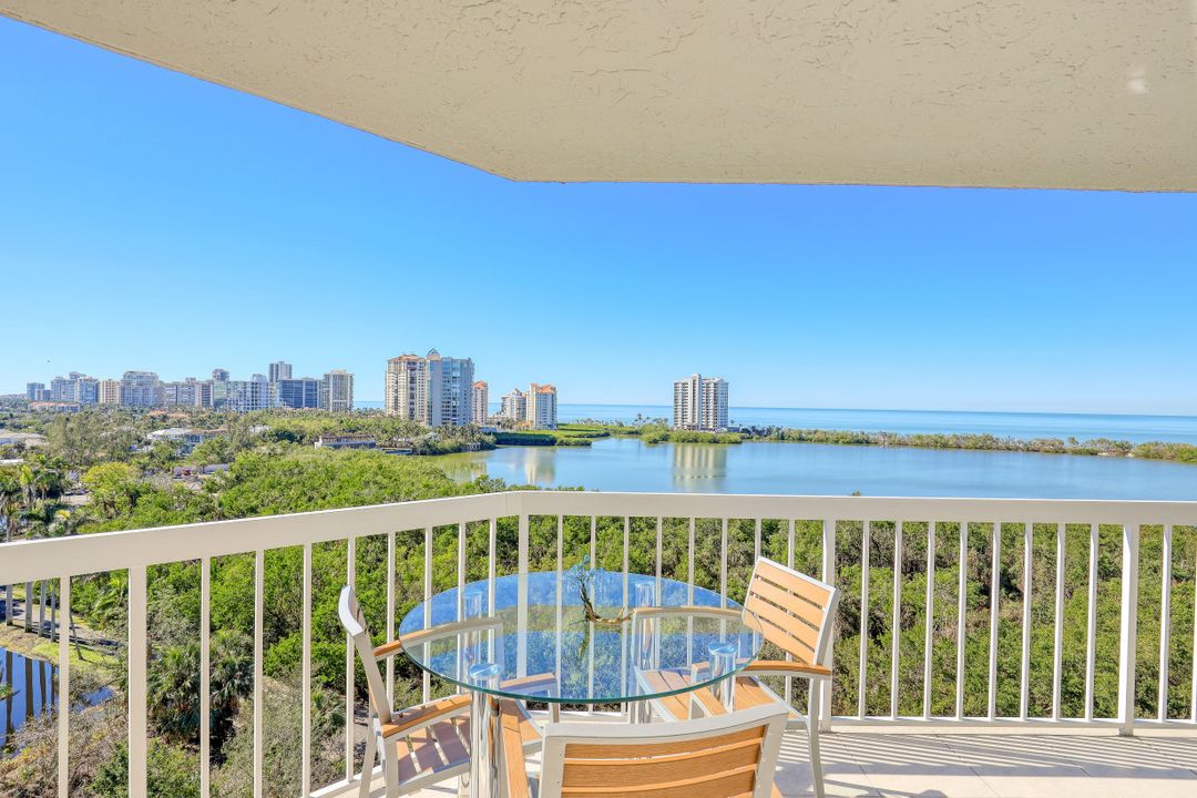 5501 Heron Point Dr #902, Naples, FL 34108