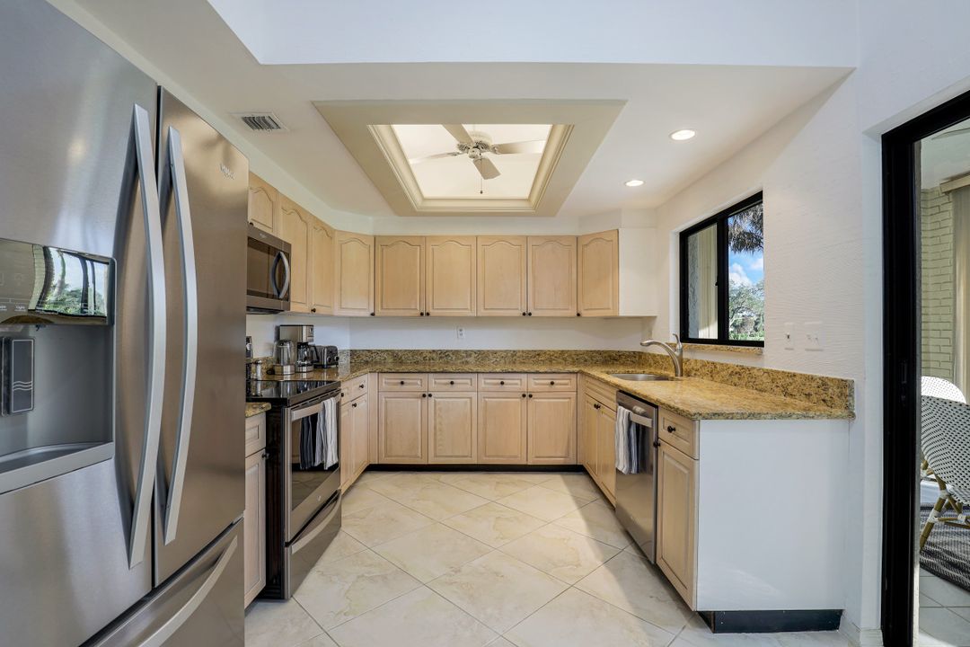 6760 Pelican Bay Blvd #312, Naples, FL 34108