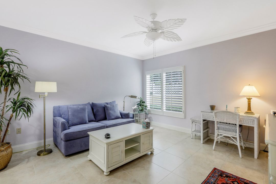 5801 Glencove Dr #503, Naples, FL 34108