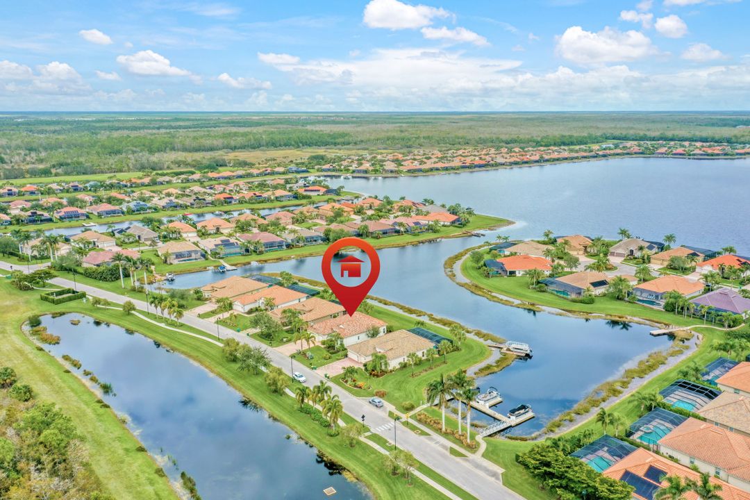 9364 Marble Stone Dr, Naples, FL 34120