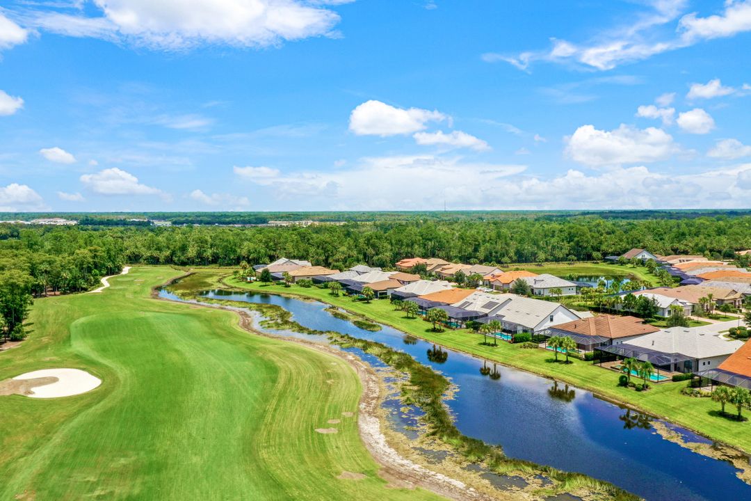 9373 Surfbird Ct, Naples, FL 34120