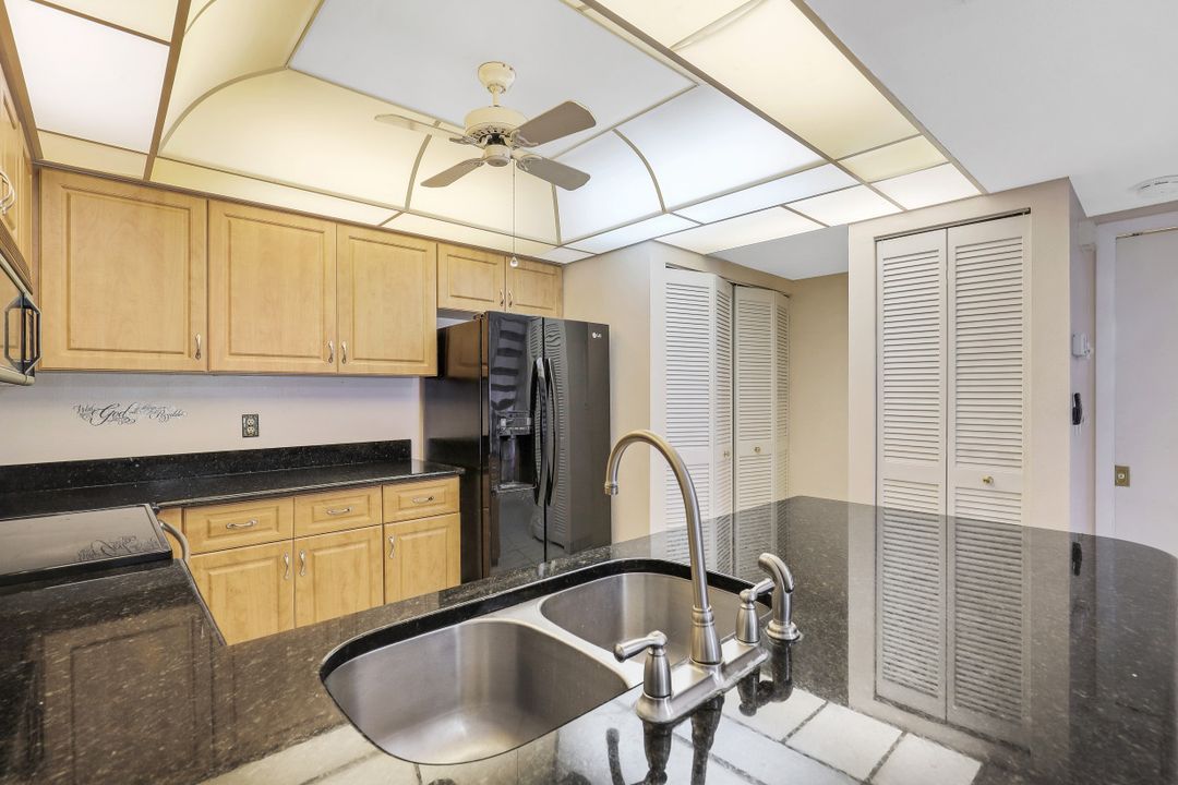 8815 Somerset Blvd, Fort Myers, FL 33919