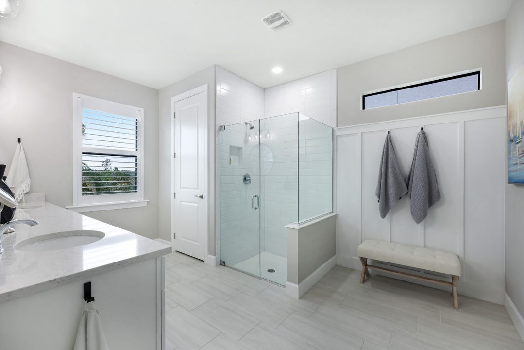 17624 Kinzie Ln, Estero, FL 33928