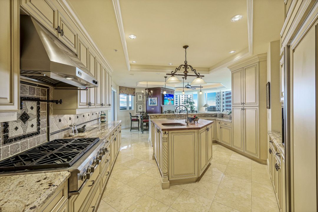 4931 Bonita Bay Blvd #1203, Bonita Springs, FL 34134