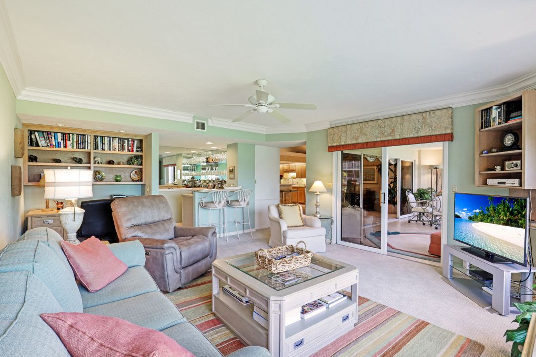 26930 Wedgewood Dr  #401, Bonita Springs, FL 34134