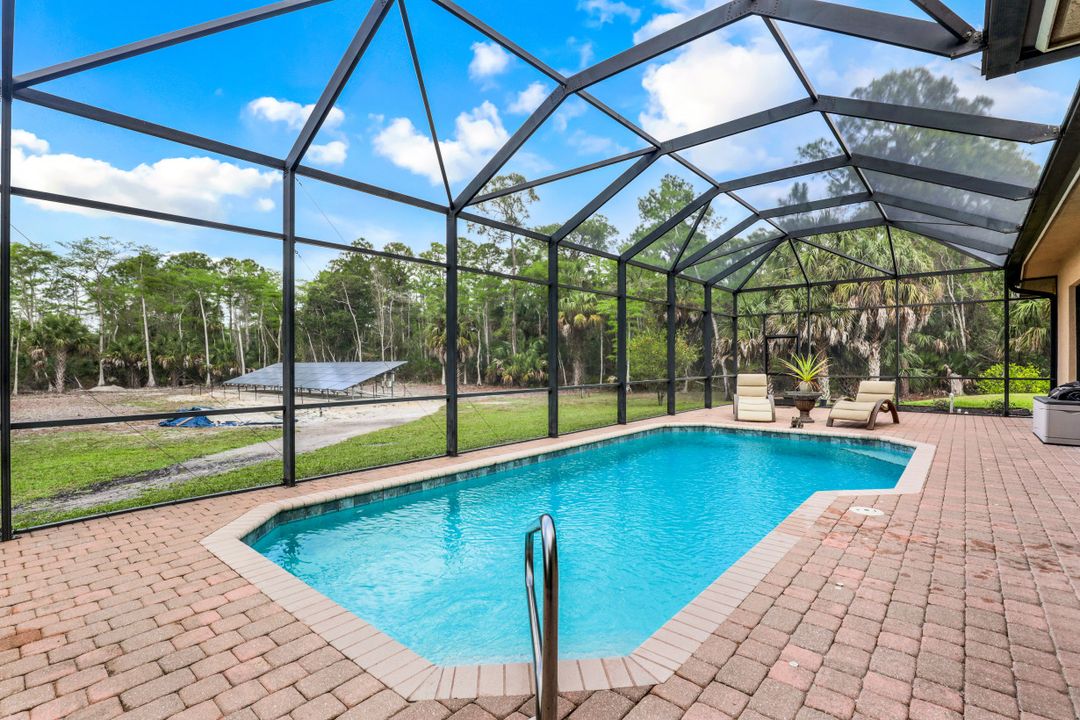 641 27th St SW, Naples, FL 34117