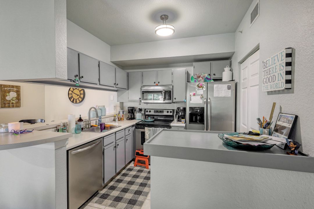 6360 Aragon Way #201, Fort Myers, FL 33966