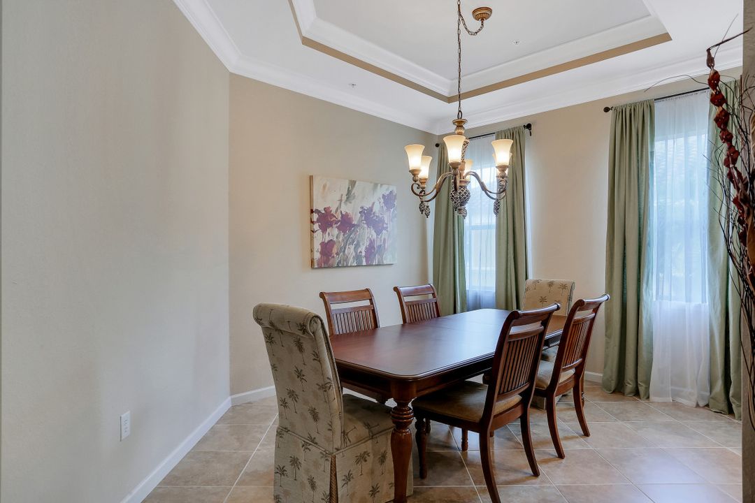 9508 Ironstone Terrace #201, Naples, FL 34120