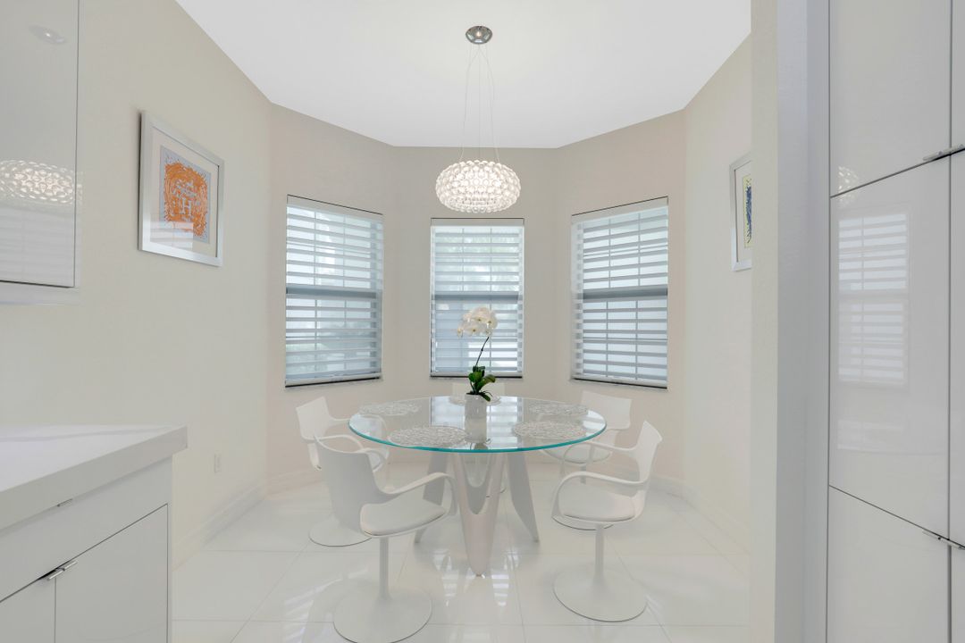 4448 Aurora St, Naples, FL 34119