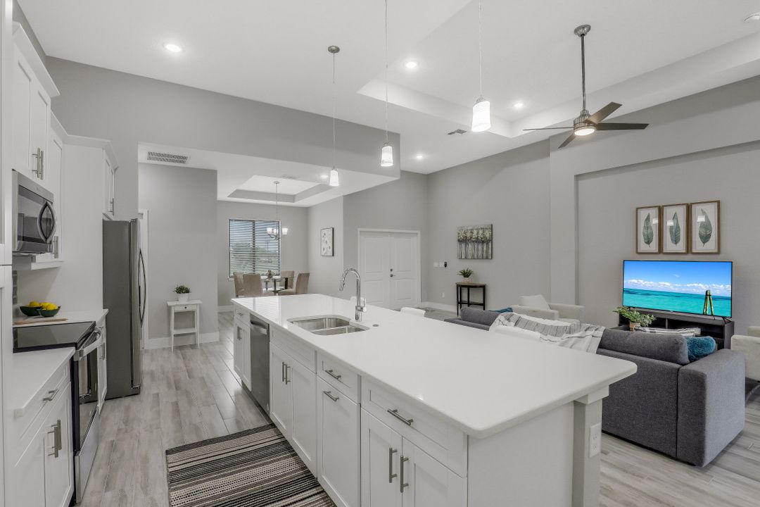 1529 SW 28th Terrace, Cape Coral, FL 33914