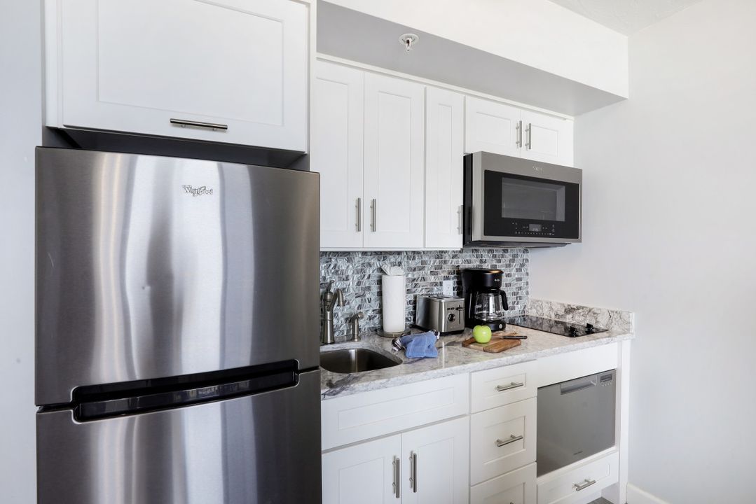 900 S Collier Blvd #202, Marco Island, FL 34145