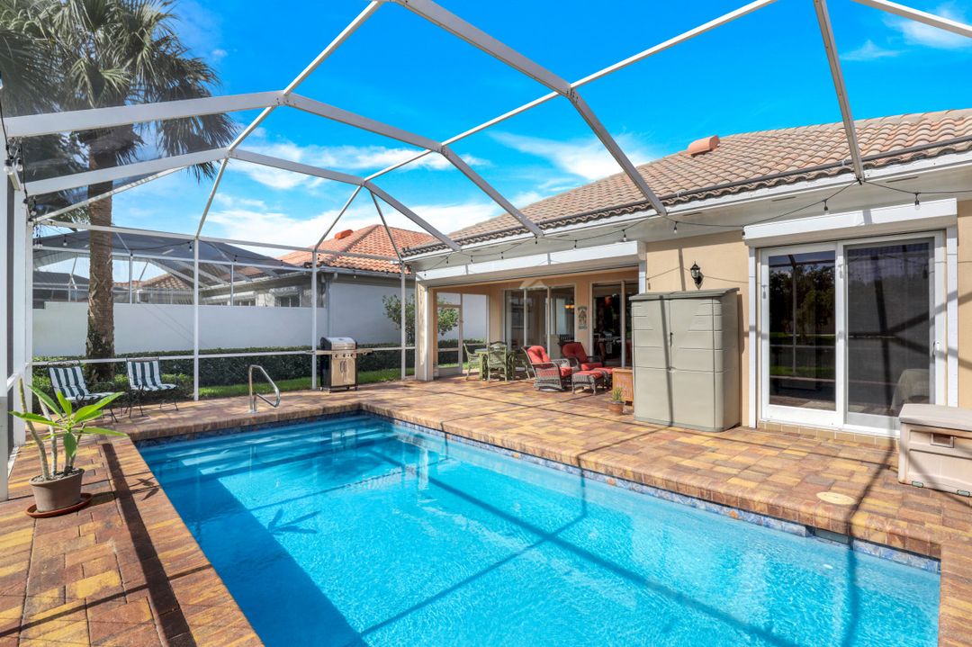 4420 Prescott Ln, Naples, FL 34119