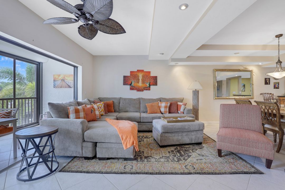 1400 Blue Point Ave #206, Naples, FL 34102