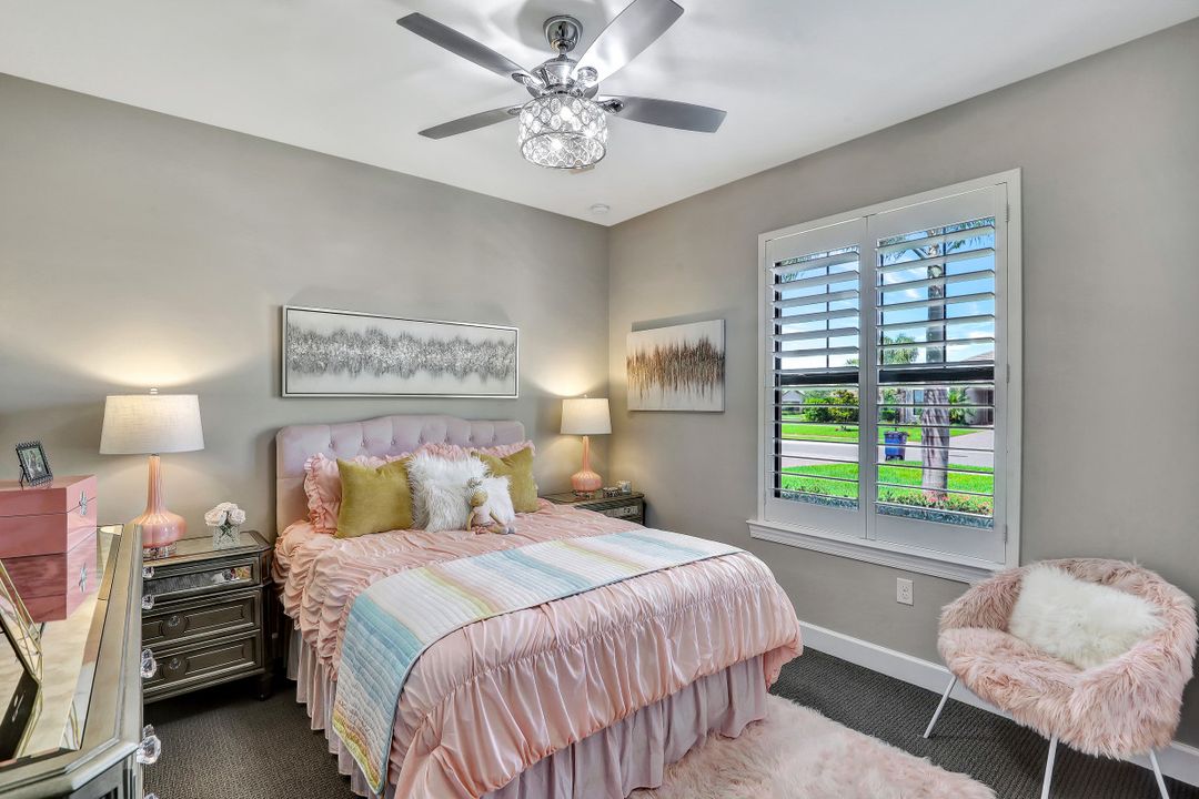 19311 Elston Wy, Estero, FL 33928