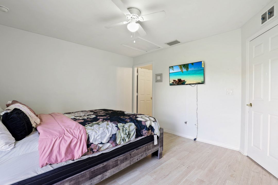 105 Harold Ave S #105 & 107, Lehigh Acres, FL 33973