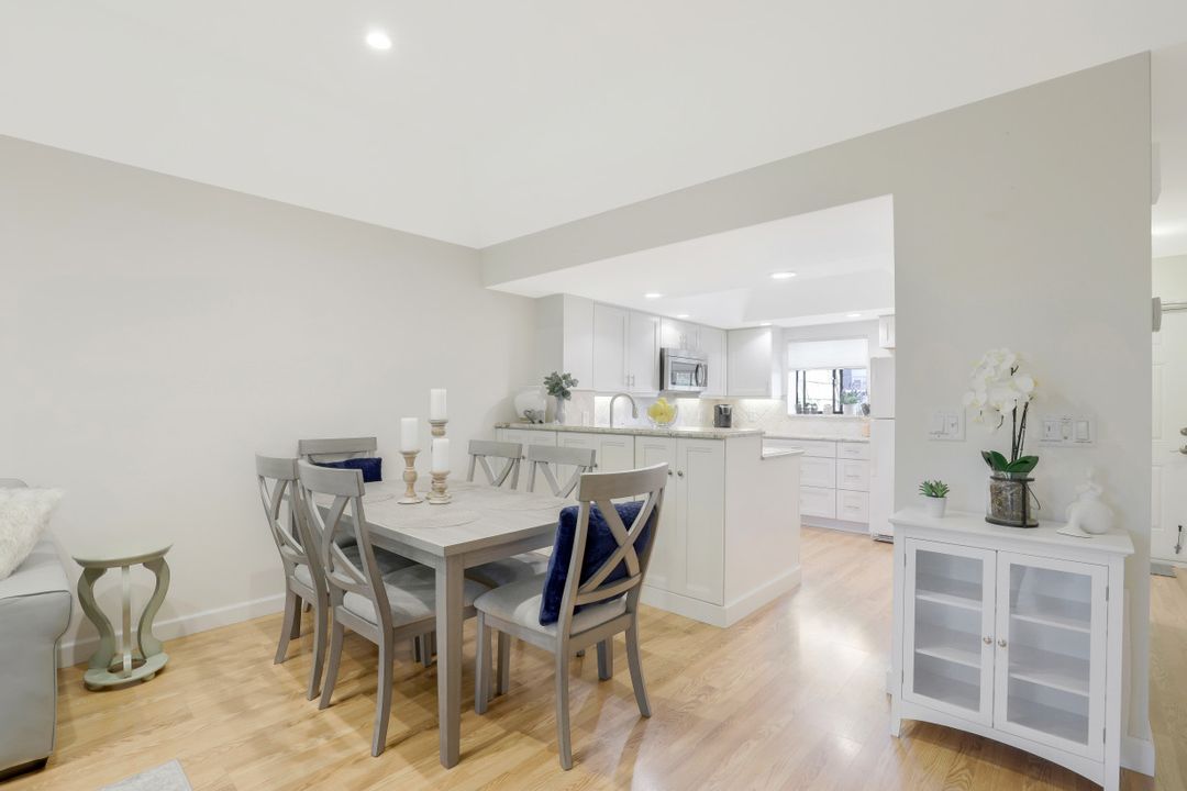 1541 Oyster Catcher Point, Naples, FL 34105