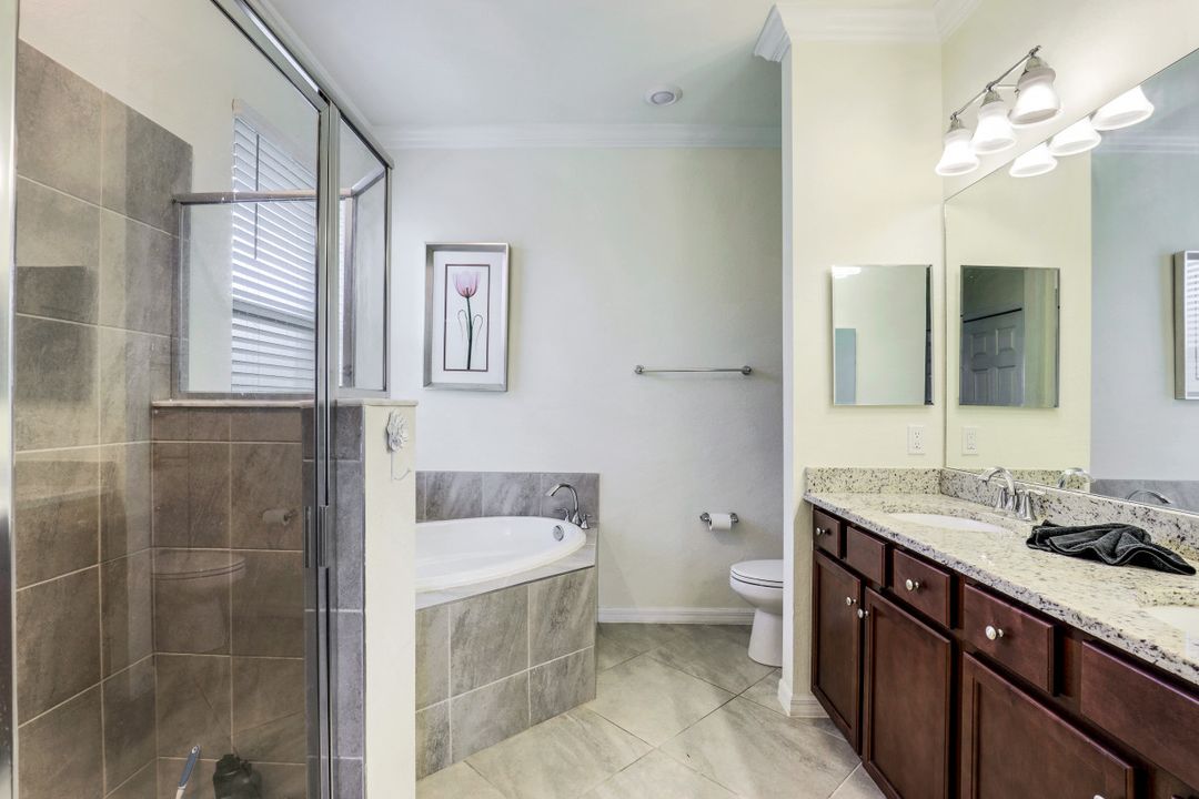 1839 Alameda Dr, Naples, FL 34120