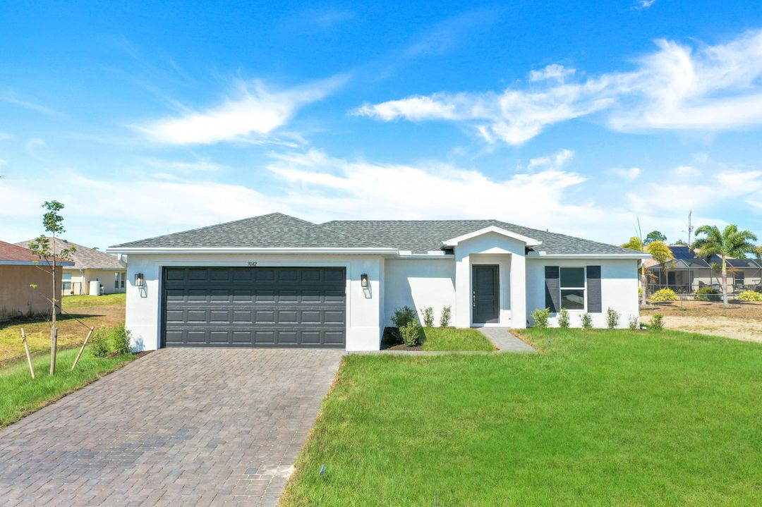 2604 NE 5th Ave, Cape Coral, FL 33909