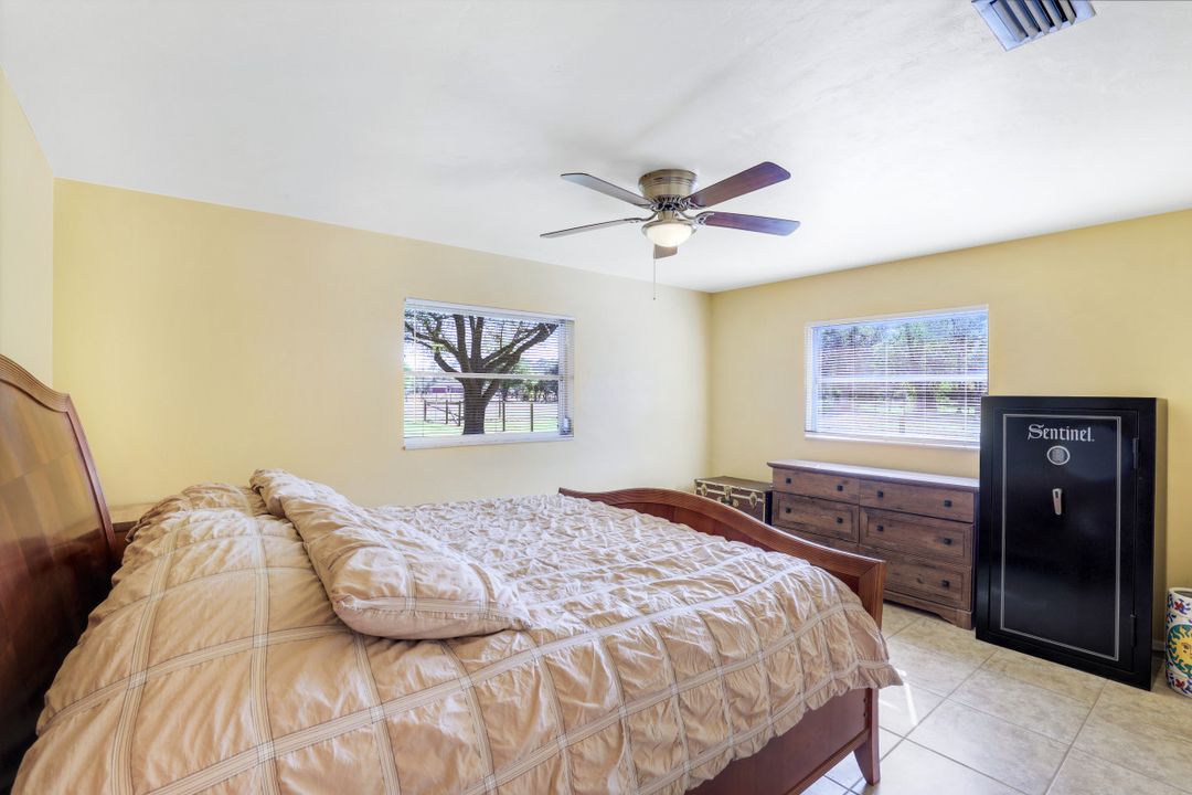 6440 Staley Farms Rd, Fort Myers, FL 33905