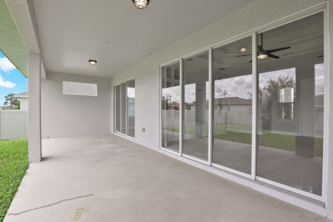 2921 SW 16th Pl, Cape Coral, FL 33914