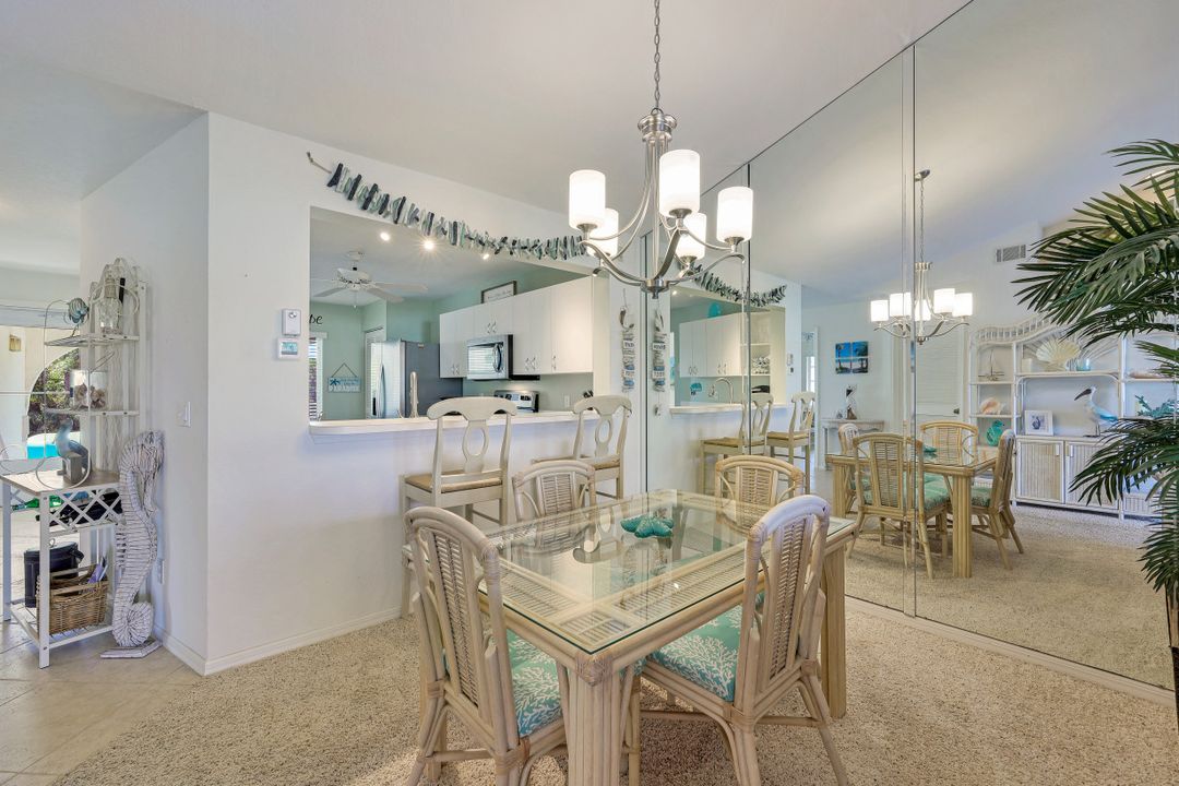 452 Belina Dr #1302, Naples, FL 34104