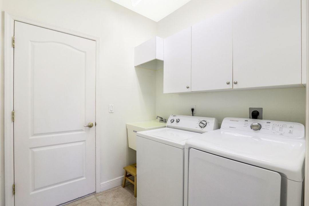 1141 Abbeville Ct, Marco Island, FL 34145