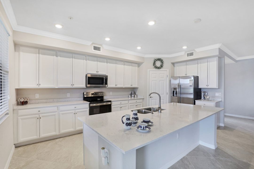 17280 Cherrywood Ct #6004, Bonita Springs, FL 34135