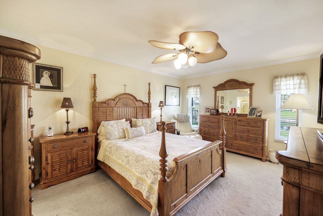 2101 SE 25th Ln, Cape Coral, FL 33904