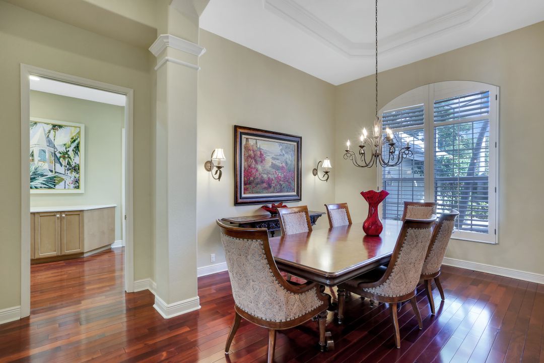 25150 Ridge Oak Dr, Bonita Springs, FL 34134