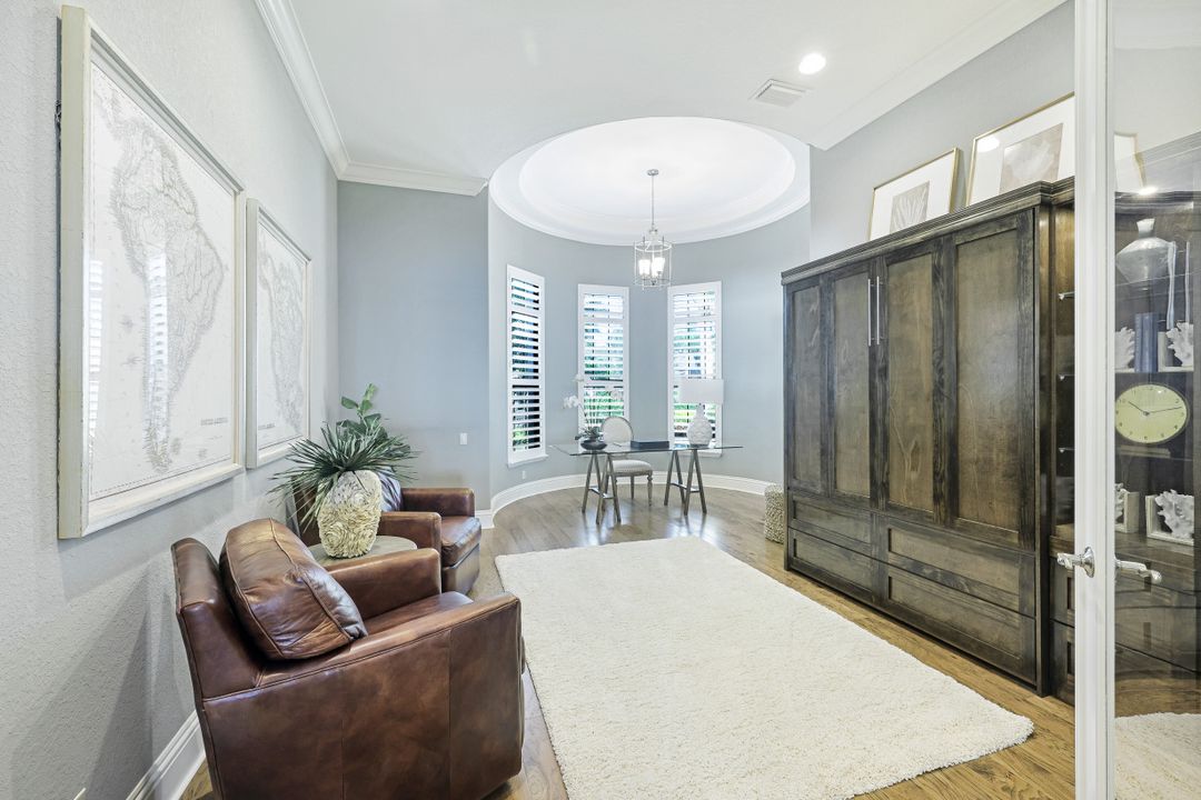 9238 Marble Stone Dr, Naples, FL 34120