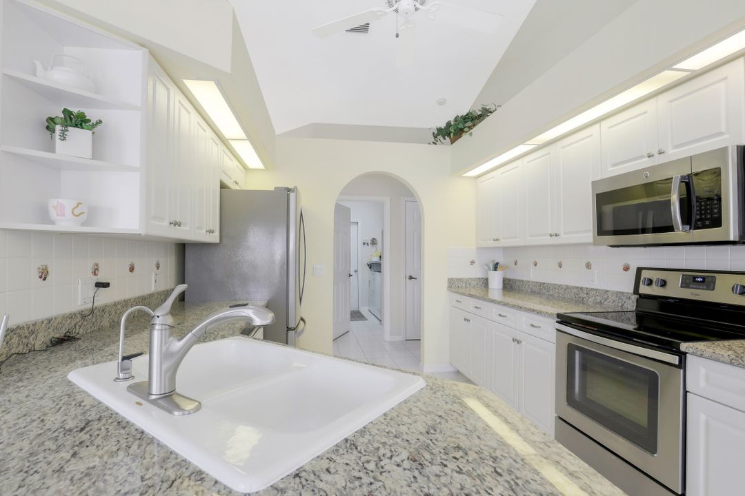 12629 Hunters Lakes Ct, Bonita Springs, FL 34135