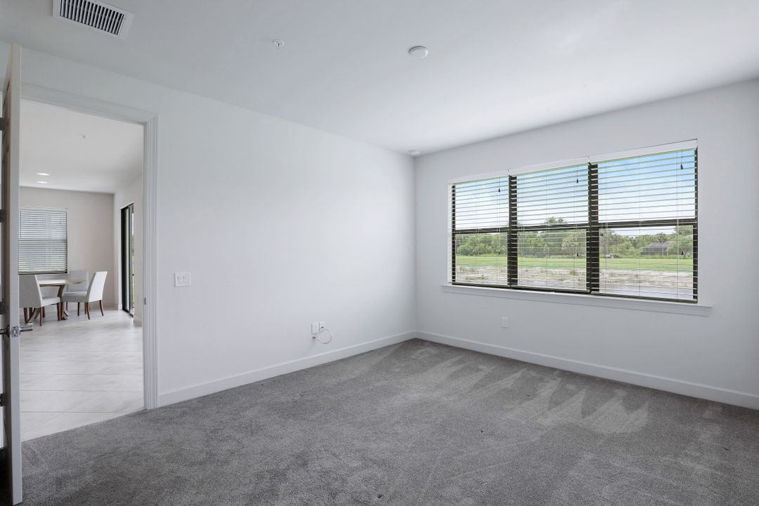 12054 Covent Garden Ct #1104, Naples, FL 34120