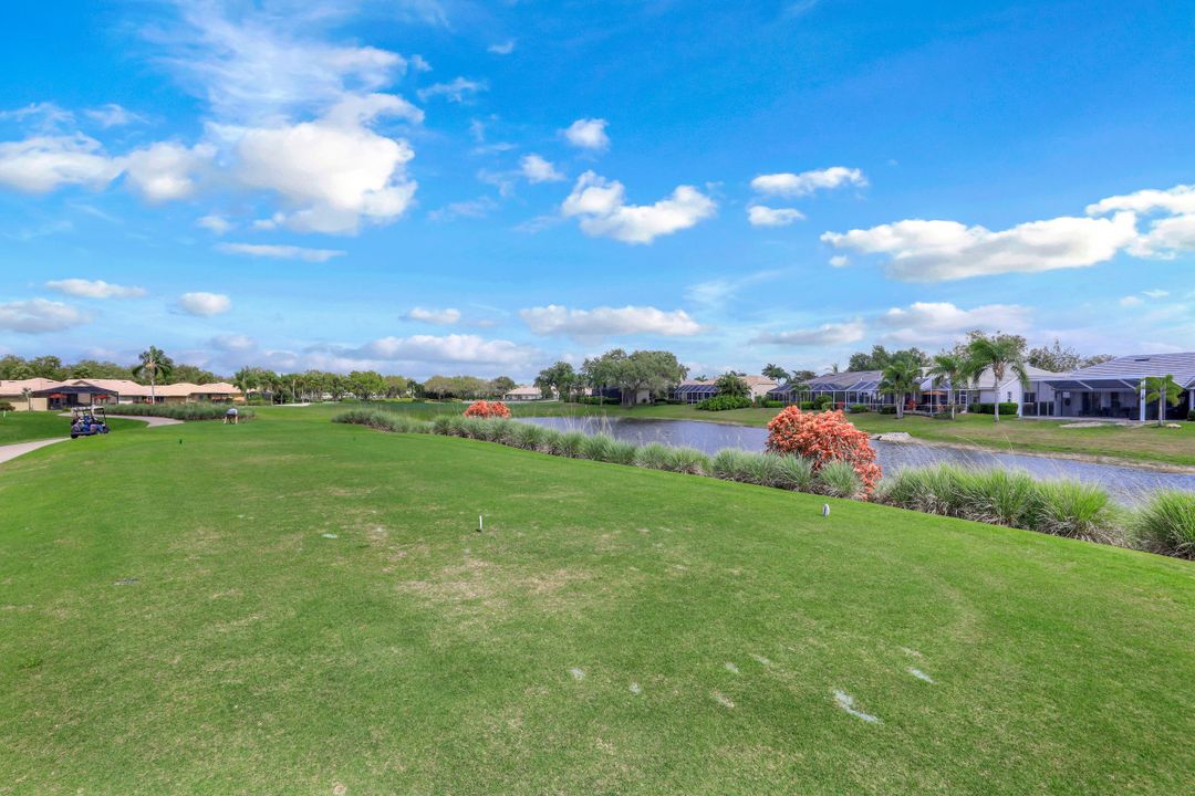 13381 Southampton Dr, Bonita Springs, FL 34135