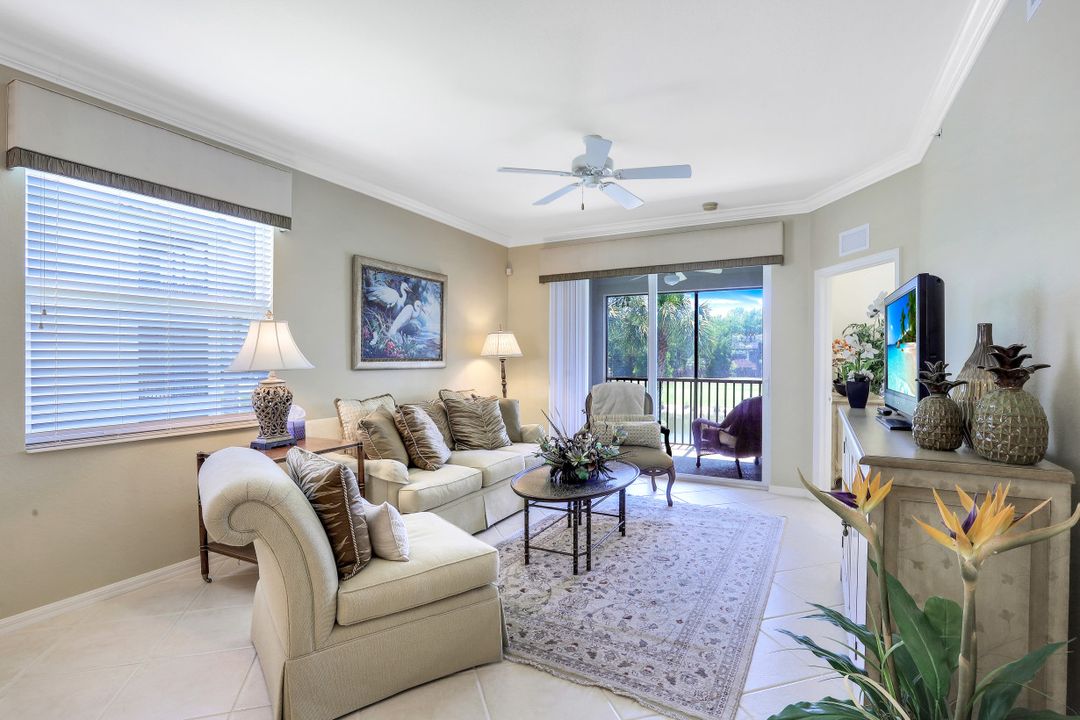 10313 Heritage Bay Blvd #1301, Naples, FL 34120