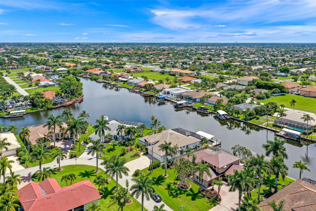 5405 SW 17th Ave, Cape Coral, FL 33914