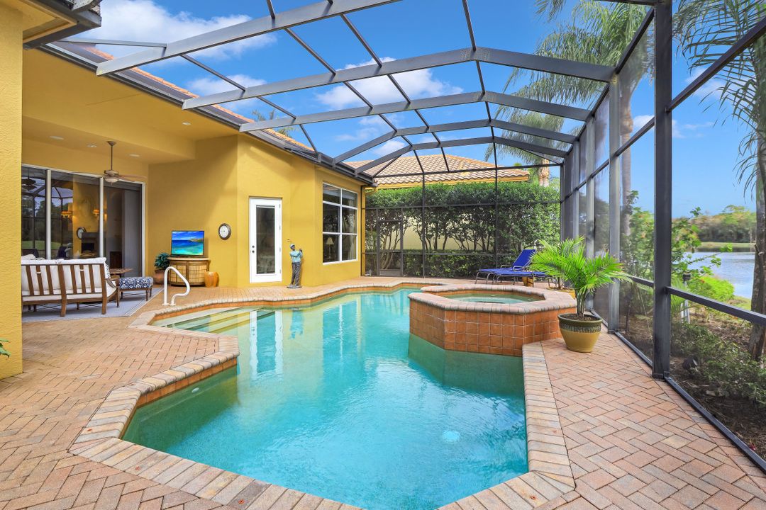 28650 Via D Arezzo Dr, Bonita Springs, FL 34135