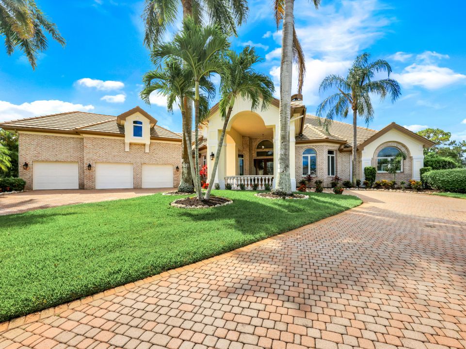 16600 Bear Cub Ct, Fort Myers, FL 33908